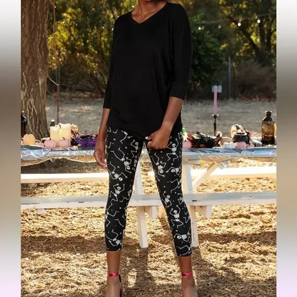 LuLaRoe Super Soft Leggings sz OS 2-10 Geometric Blues Red Yellow Stretchy Comfy - Picture 13 of 14